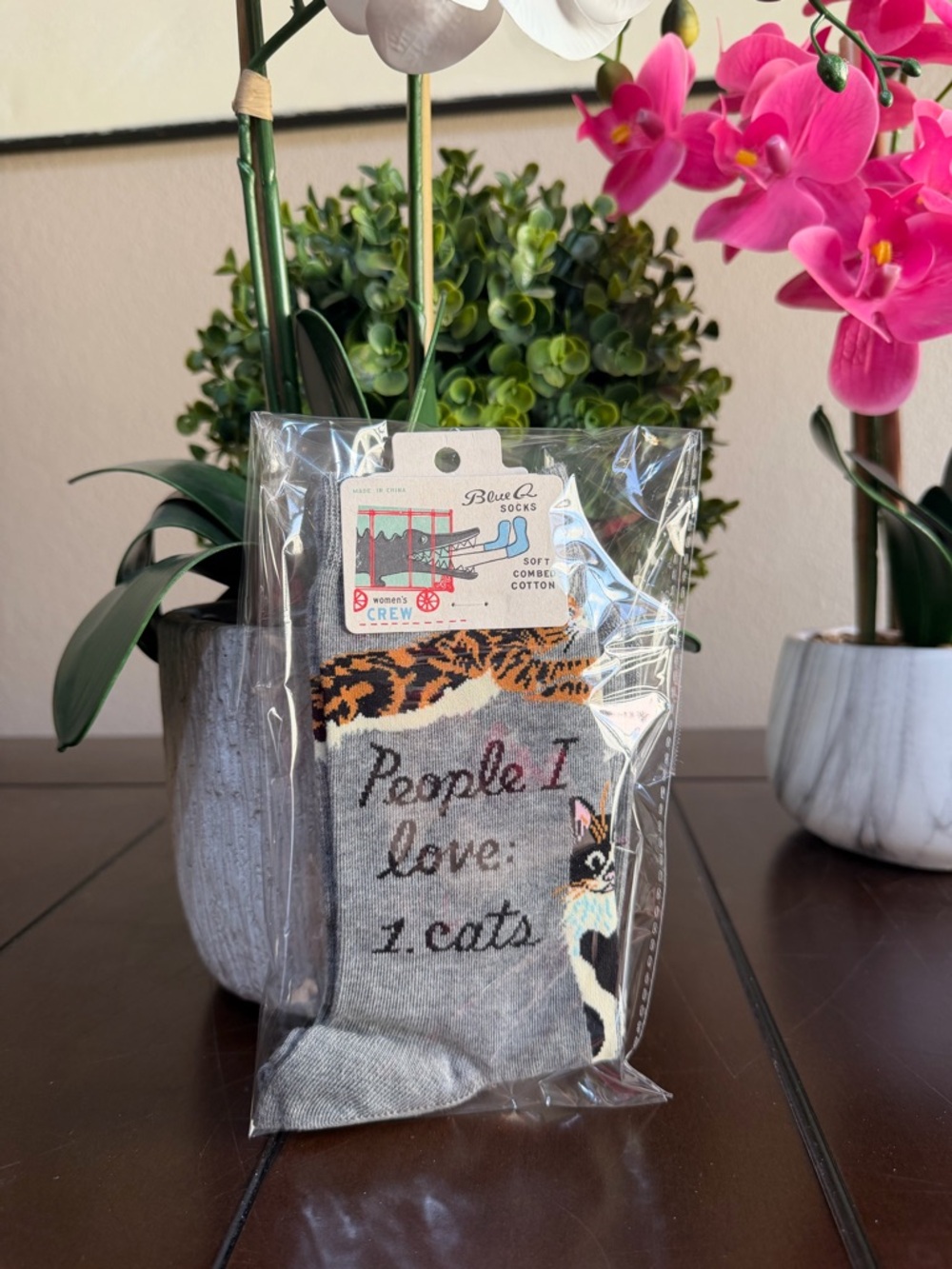 Hilarious funny socks ‘People I Love: Cars’ woman’s socks NWT - Picture 2 of 2